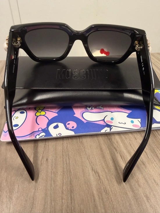 Moschino Black Square Sunglasses with Gold Logo Pearl Accent